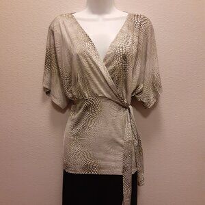 Gray Snake / Reptile Print * Surplus Wrap top w/Peplum * Jennifer Lopez JLo * Lg